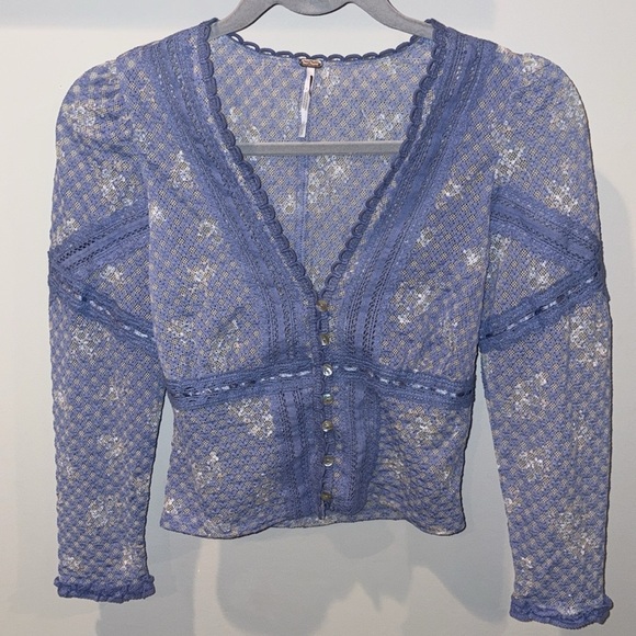 Free People NEW Kika Lace Cropped Button Front Top Size Small Blue Bell Combo - Picture 5 of 16